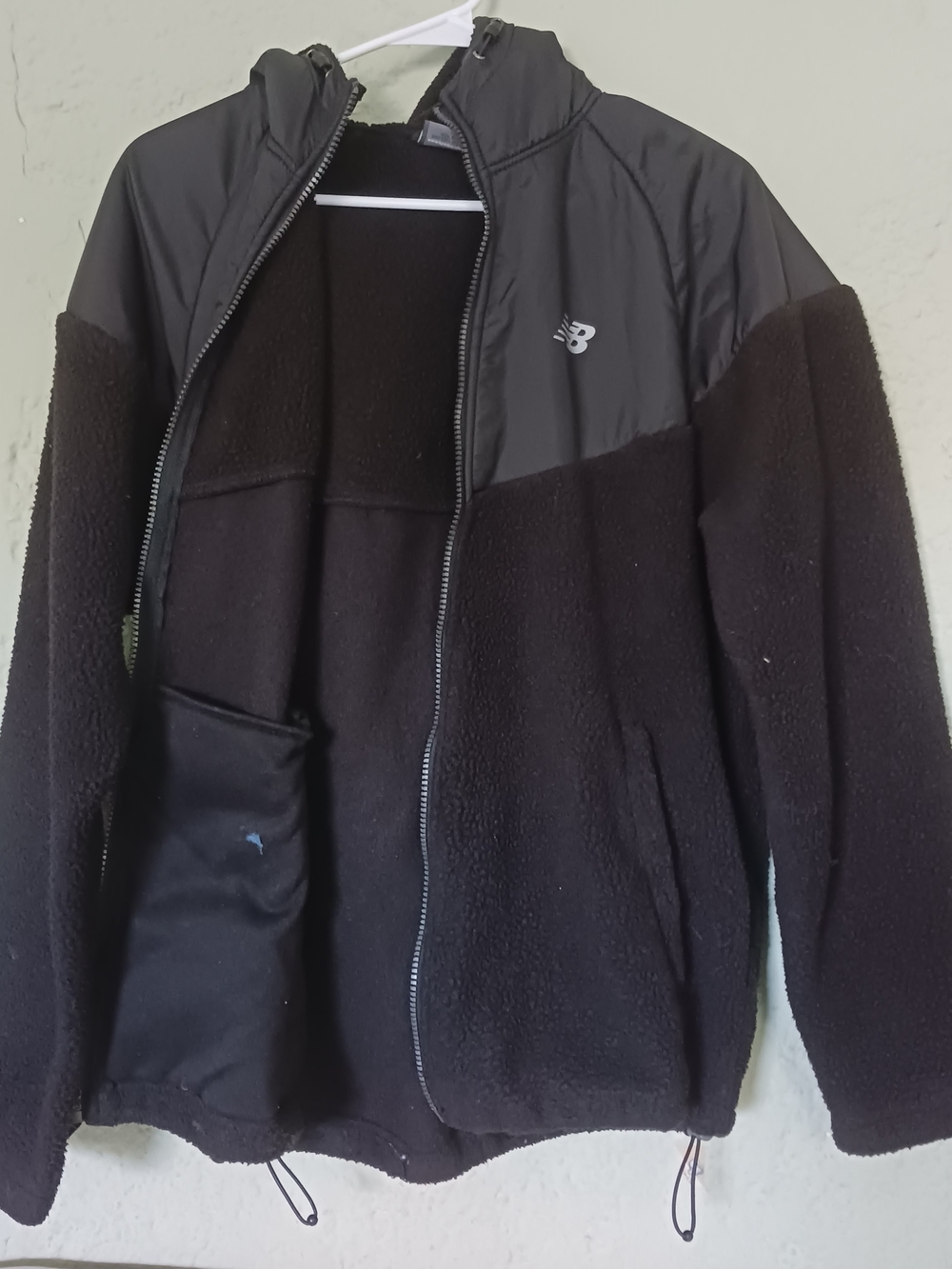 New Balance Men Jacket Sherpa  HoodedZip-Up Black SZ M Used